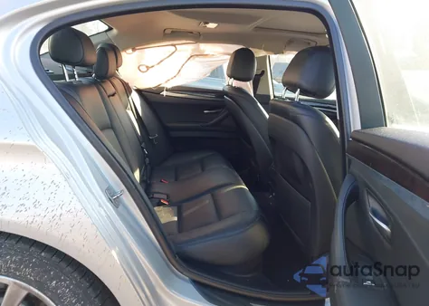 2015 BMW 528I xDrive z USA, uszkodzony, nr VIN WBA5A7C57FD621849